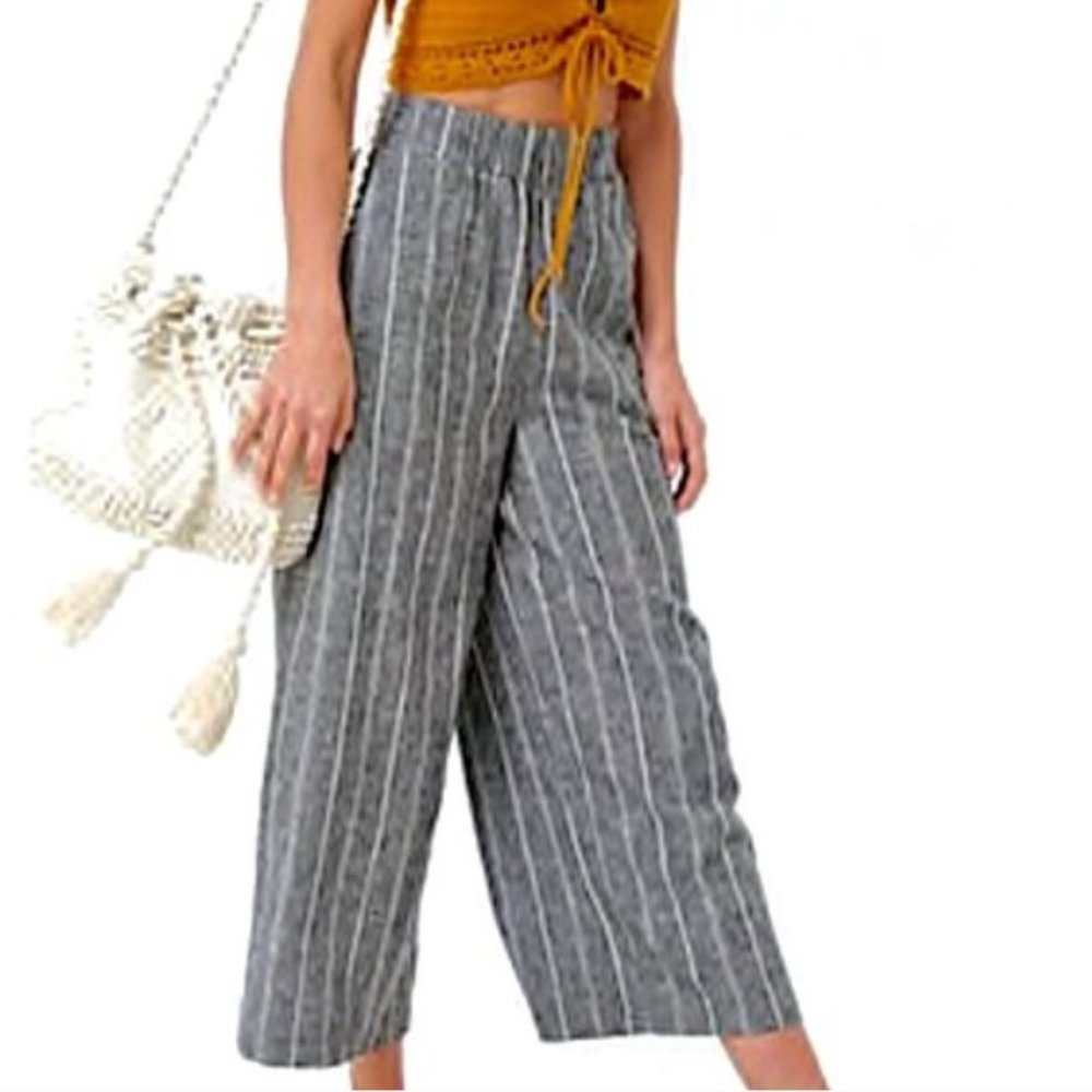 Forever 21 linen with pockets wide leg Striped Cropped grey pants, size S
